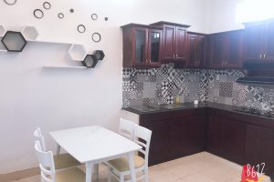 Bán Nhà 4 Lầu Huỳnh Tấn Phát. Giá tốt